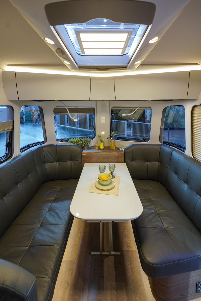 CARAVAN-SALON DUESSELDORF 2022（国際レジャー用車両・用品展）