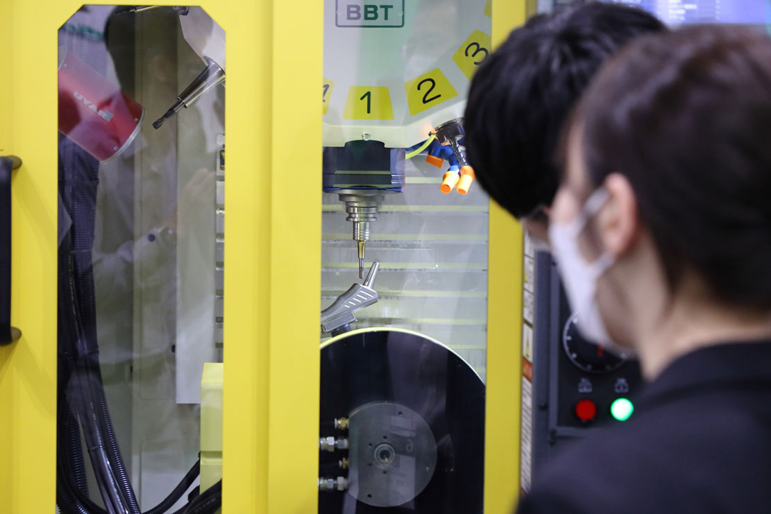 INTERMOLD 2022 金型加工技術展/金型展