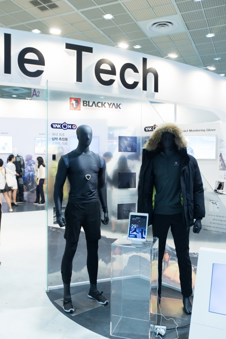 Preview in SEOUL（繊維素材専門展示会）