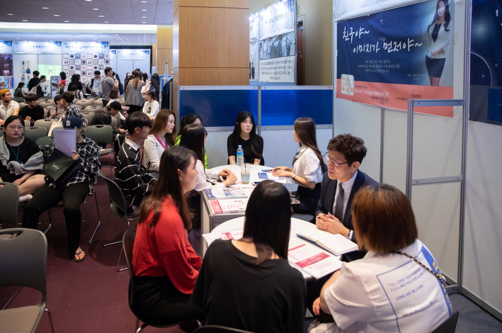 Preview in SEOUL（繊維素材専門展示会）